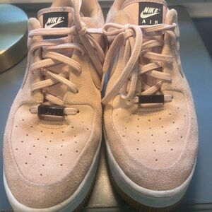 Nike Air Force 1 Sage Low Pink Sneakers
